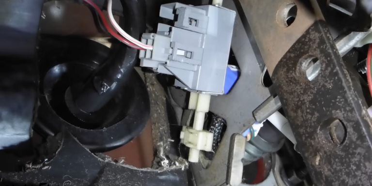 Check the Clutch Safety Switch